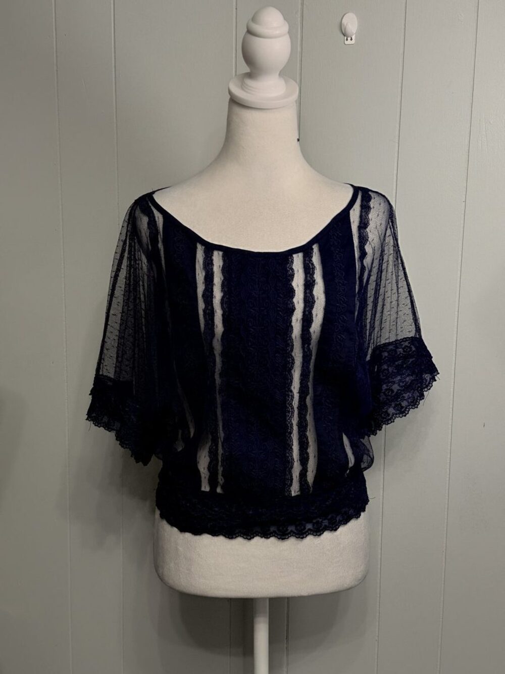 Charlotte Russe Navy Sheer Mesh Swiss Dot Lace Dolman Top Keyhole Back Size S